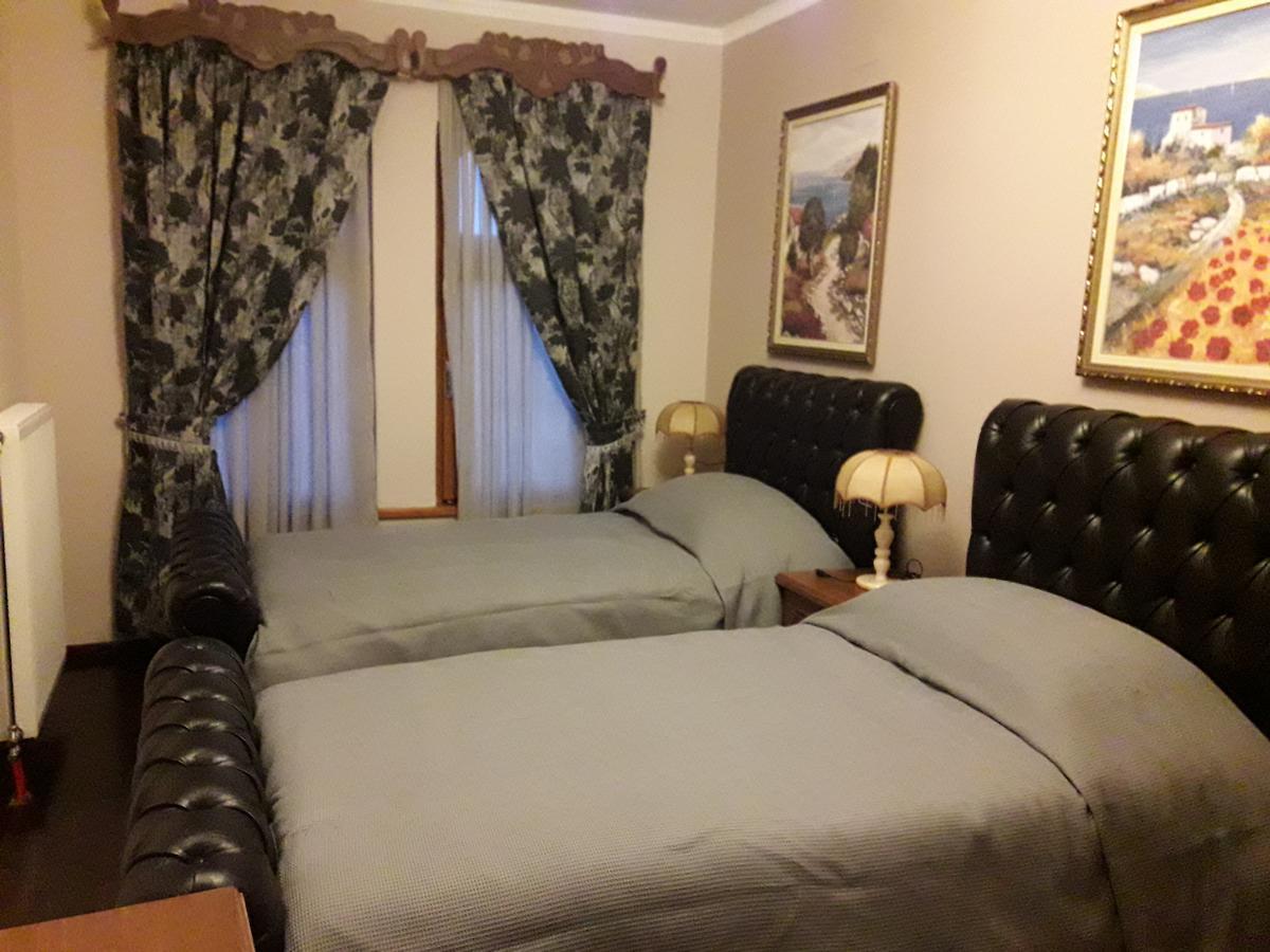 Hotel Vila Mano Korce Buitenkant foto